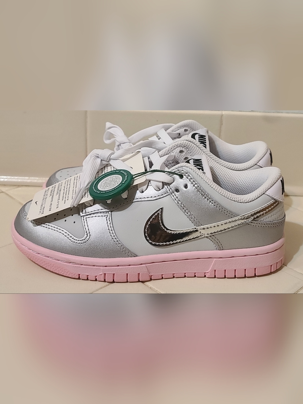 Nike Dunk Low LX Metallic Silver Pink Foam Women's Size 5.5/ GS 4Y